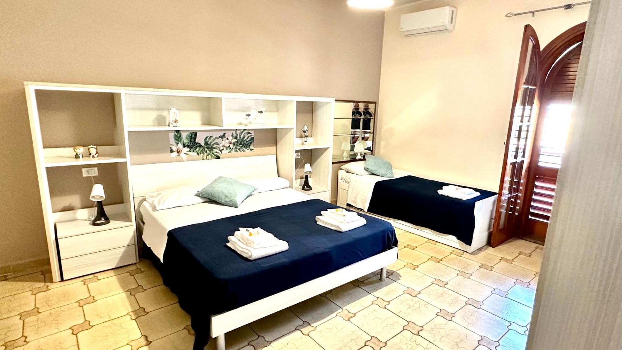 Sicily In Love 2 - Rooms & Breakfast Taormina Habitación foto
